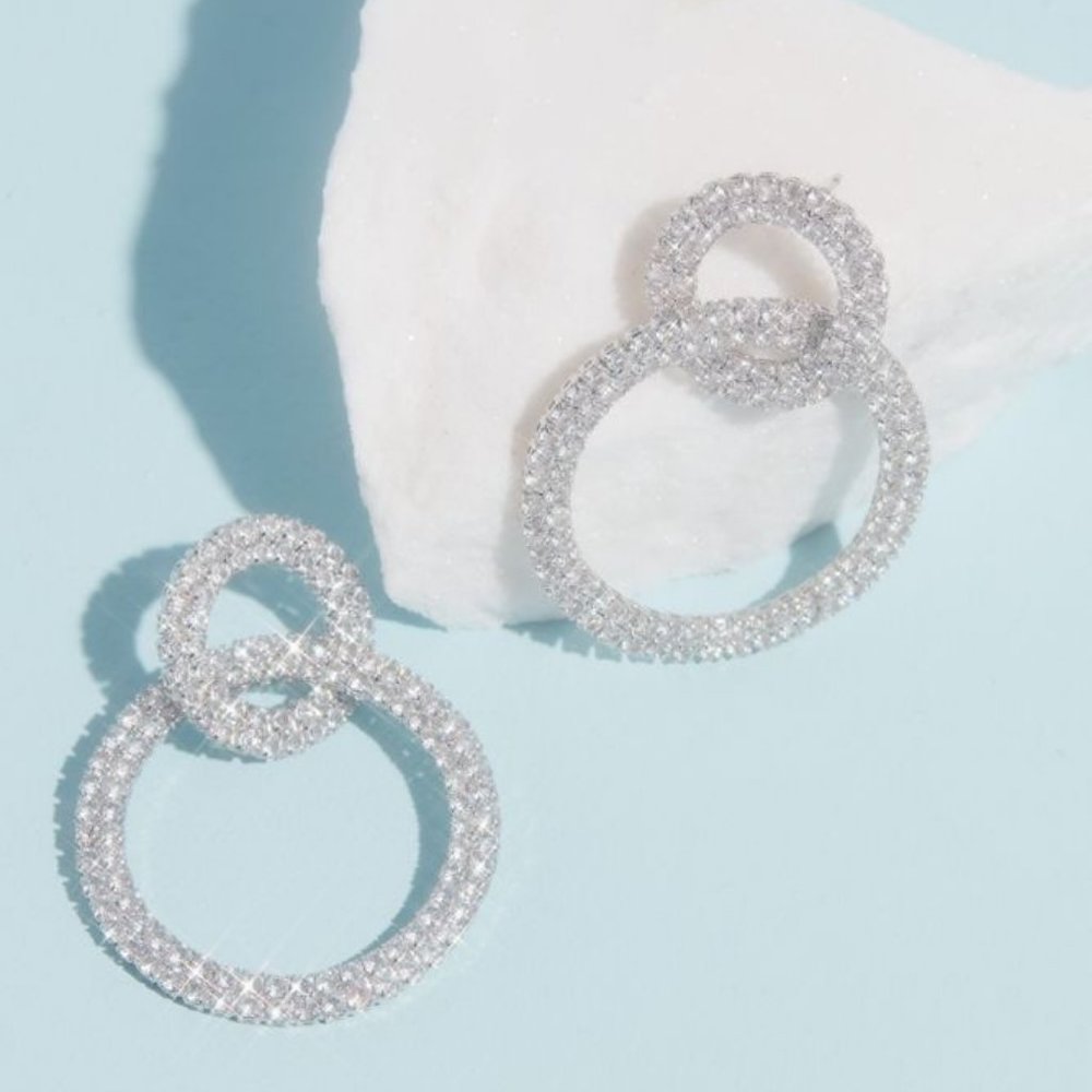 SILVER LINKED RHINESTONE DOUBLE HOOPS